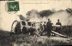 CPA Militaria L'artillerie de campagne au Tir Piece Feu 