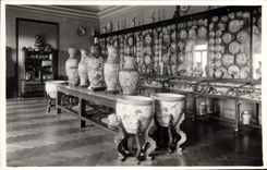 VINTAGE POSTCARD Potter Pottery Town of Geneva Museum Ariana Eastern Porcelains