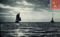 CPA Bateau de peche Effet de lune