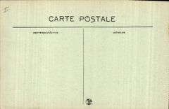 VINTAGE POSTCARD Boat of Bordeaux sin Overall picture of the roads