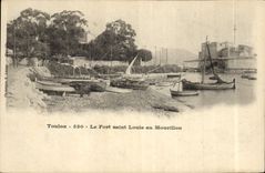CPA Bateau de peche Toulon Le fort Saint Louis au Mourillon