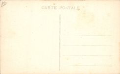 CPA Fantaisie Illustrateur Afrique du Nord Un bock bien tire