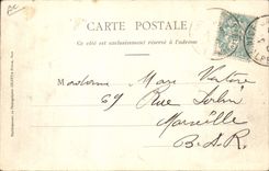 CPA Militaria Groupe d'infanterie en manoeuvres