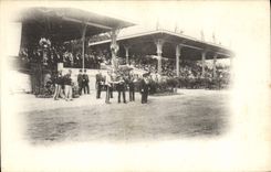 Presidente de Militaria de la POSTAL de la VENDIMIA de la plataforma de la república