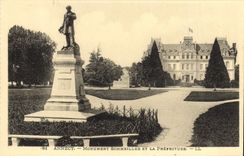 CPA Annecy Monument Sommeiller et la prefecture
