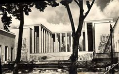 MODERN CARD Paris the Palate of Tokio