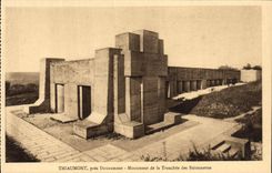 VINTAGE POSTCARD Thiaumont close Douaumont Monument of sliced Militaria bayonets