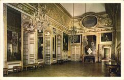 VINTAGE POSTCARD Versailles Castle the living room of the Eye of Ox