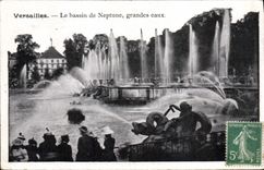 CPA Palais De Versailles Le Bassin de Neptune Grandes Eaux