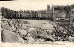 CPA Arras Un quartier de la petite place Militaria