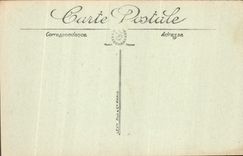 VINTAGE POSTCARD Arras the town hall and the districts surrounding Militaria