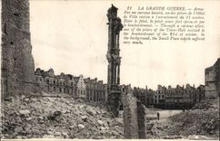CPA Arras Hotel de ville Militaria