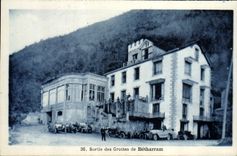 CPA Betharram Sortie des Grottes