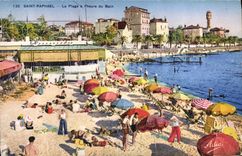 CPA Saint Raphael La Plage a l'heure du Bain