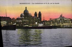CPA Marseille La Cathedrale Et ND De La Garde