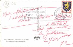 CPM Marseille Ponarama Sur Les Ports La cathedrale et la grande jetee