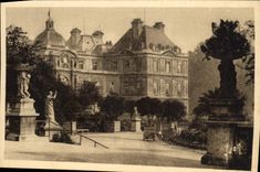 CPA Paris Le Palais Et Jardin Du Luxembourg