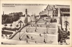 CPA Marseille Escalier Monument De La Gare St Charles