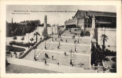 CPA Marseille Escalier Monument De La Gare St Charles