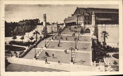 CPA Marseille Gare Et Escalier Monumental