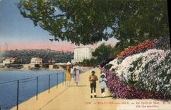 VINTAGE POSTCARD Beaulieu On Sea At the seaside