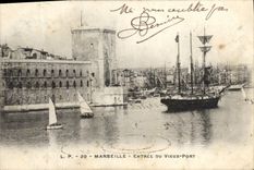 CPA Marseille Entree Du Vieux Port Bateau