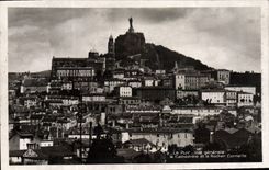 CPA Le Puy Vue generale la cathedrale et le rocher Corneille