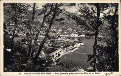 CPA Villefranche Sur Mer Vue Generale Prise entre les Pins et la Darse
