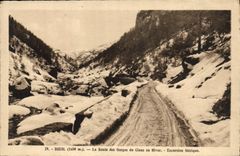 VINTAGE POSTCARD Beuil the road of the throats of Cians in winter