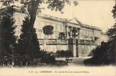 POSTAL Compiegne de la VENDIMIA una esquina del parque con vista en el castillo