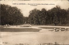 CPA Foret de Compiegne Monument de L'Armistice et Carrefours Militaria