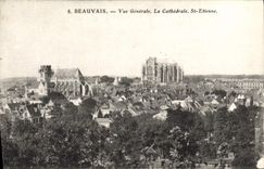CPA Beauvais Vue Generale La Cathedrale St Etienne