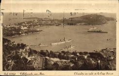 CPA Villefranche Sur Mer L'escadre en rade et le Cap Ferrat Bateaux