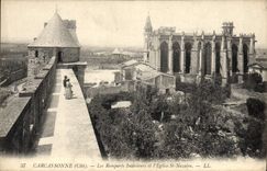 CPA Carcassonne Les Remparts Interieurs Et I'Eglise St Nazaire