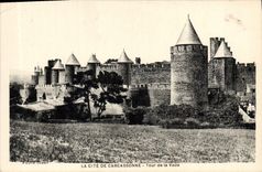 CPA Carcassonne Tour De La Vade