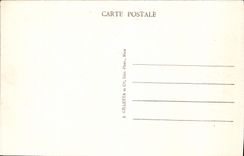 Niza de la POSTAL de la VENDIMIA vista entre los pinos