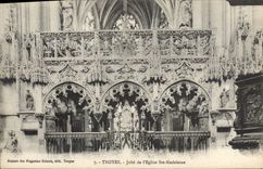 VINTAGE POSTCARD Troyes Jube De I' Eglise co. Medeleine