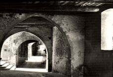 CPM Villefranche Sur Mer La Pittoresque Rue Obscure