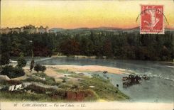 CPA Cite De Carcassonne Vue Sur I'Aude Chevaux