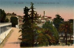 Panorama graso de la POSTAL de la VENDIMIA visto de las terrazas del curso