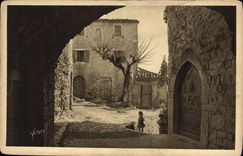 POSTAL Eze de la VENDIMIA una esquina de la aldea vieja