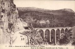 CPA Eze Route de la Moyenne Corniche et le Viaduc