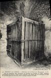 VINTAGE POSTCARD Moret on Interior Loing of the Gate of Burgundy Cage of prisoner