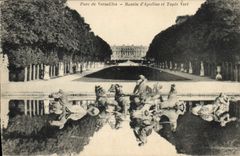 CPA Versailles Bassin d'Apollon et Tapis vert