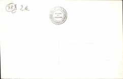 VINTAGE POSTCARD Palate Of Versailles Anteroom of the Queen or living room of the great cover