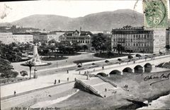 VINTAGE POSTCARD Overall picture Nice of the Public garden