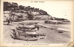 CPA Nice Les Ponchettes et le Chateau Bateaux