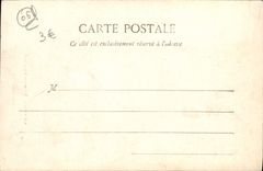 VINTAGE POSTCARD Nice Monument has Garibaldi