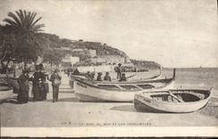CPA Nice Le Quai Du Midi Et Les Ponchettes Bateaux