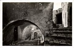 CPA Eze Village Vieille rue pittoresque